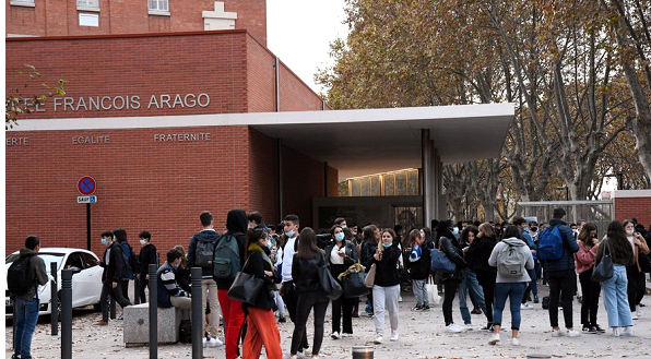 1634319570.arago.paty.2.png